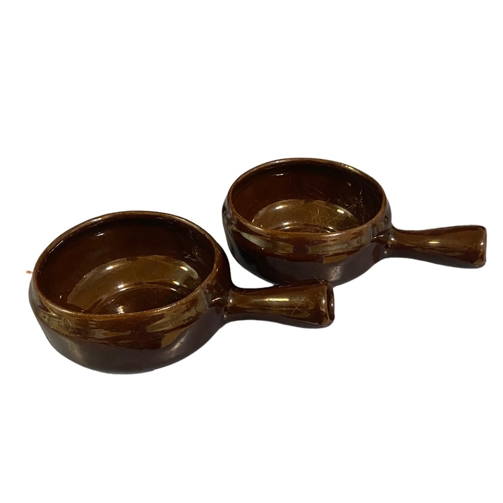 Vintage pottery by Evangeline